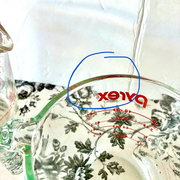 Pyrex Glass Measuring Cups Set - Picture 6 of 14
